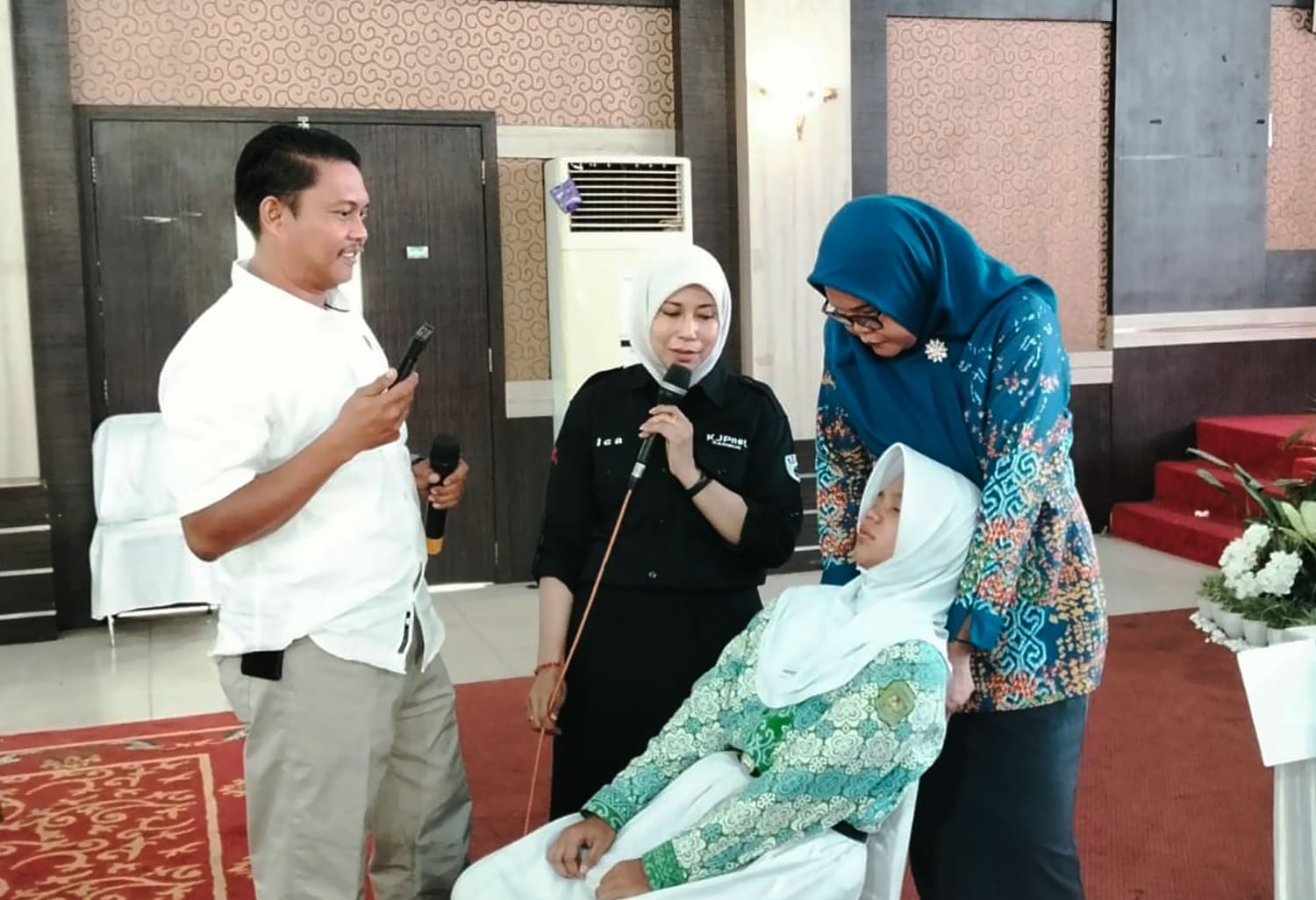 Batam Hipnoterapi Hilangkan Trauma Stres Kecemasan Tidak Percaya Diri dan Ketakutan Mendalam 